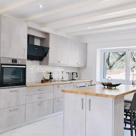 Moute House By Corfuescapes Holiday home