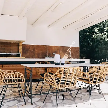 Сasa de vacaciones Moute House By Corfuescapes