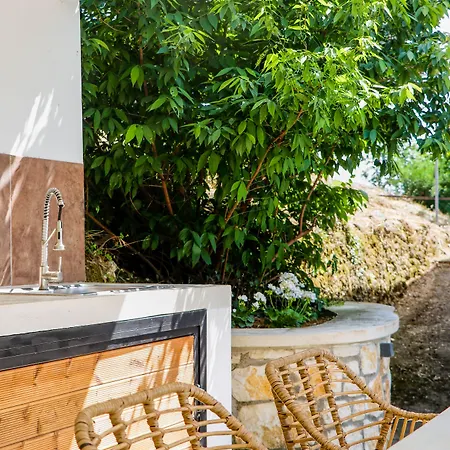 Prázdninový dům Moute House By Corfuescapes *